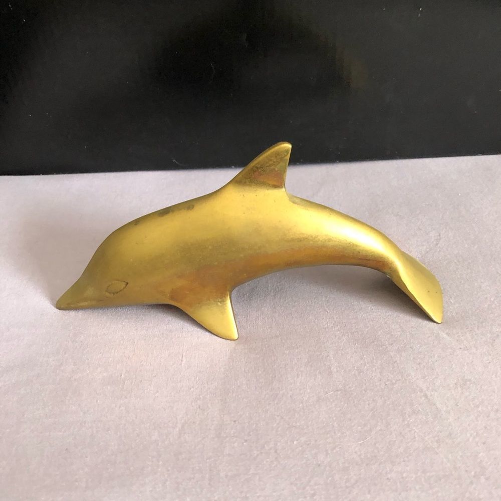 Small brass Dolphin